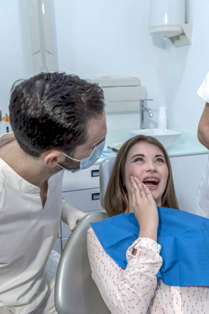 Best Chipped Tooth Repair Near Me  in Haverhill, FL